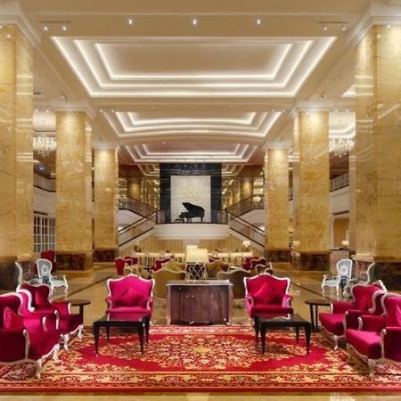 Adimulia Hotel Medan Exterior photo